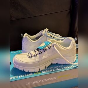 Skechers sport flex